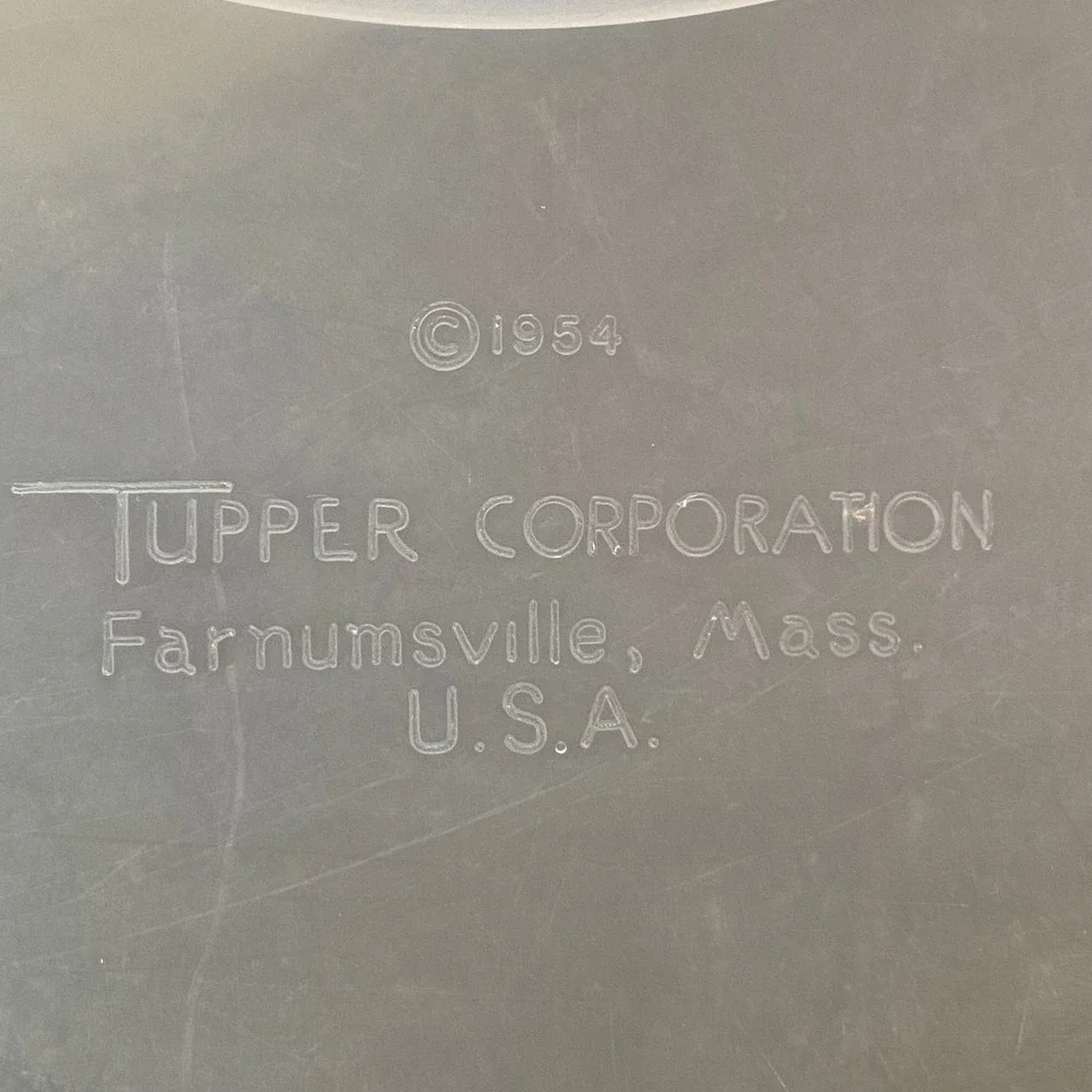 Vintage Tupperware Millionaire Line 1954 Round Bowl 242-1 Seal 12‎ Inch White